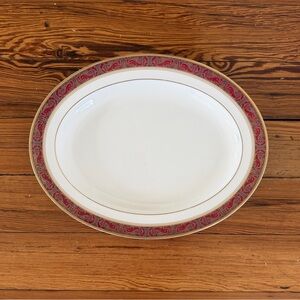 Royal Doulton Martinique 13” Oval Serving Platter Fine Bone China PL13